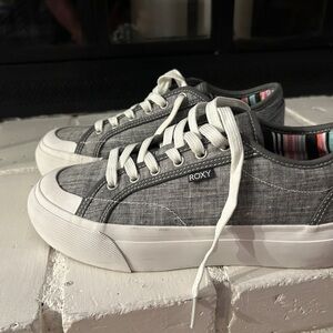 Roxy Gray Canvas Sneakers